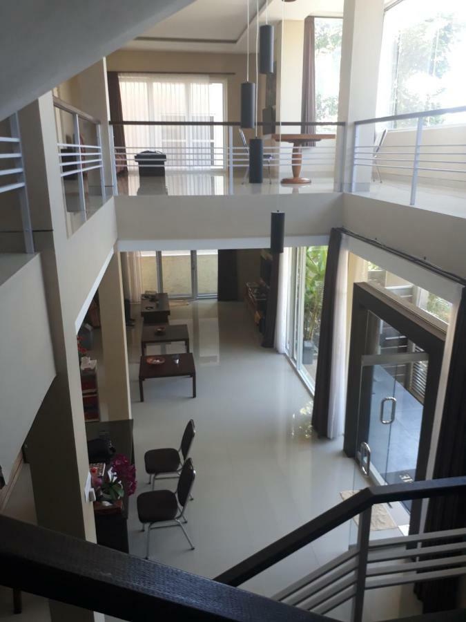 Brielle Guest House Jimbaran Екстериор снимка